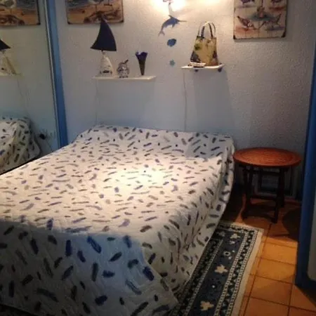 Holiday home Petite Maison Bleue Dune Du Pyla 4 Personnes 2 Velos