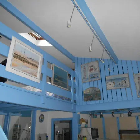 Petite Maison Bleue Dune Du Pyla 4 Personnes 2 Velos Holiday home